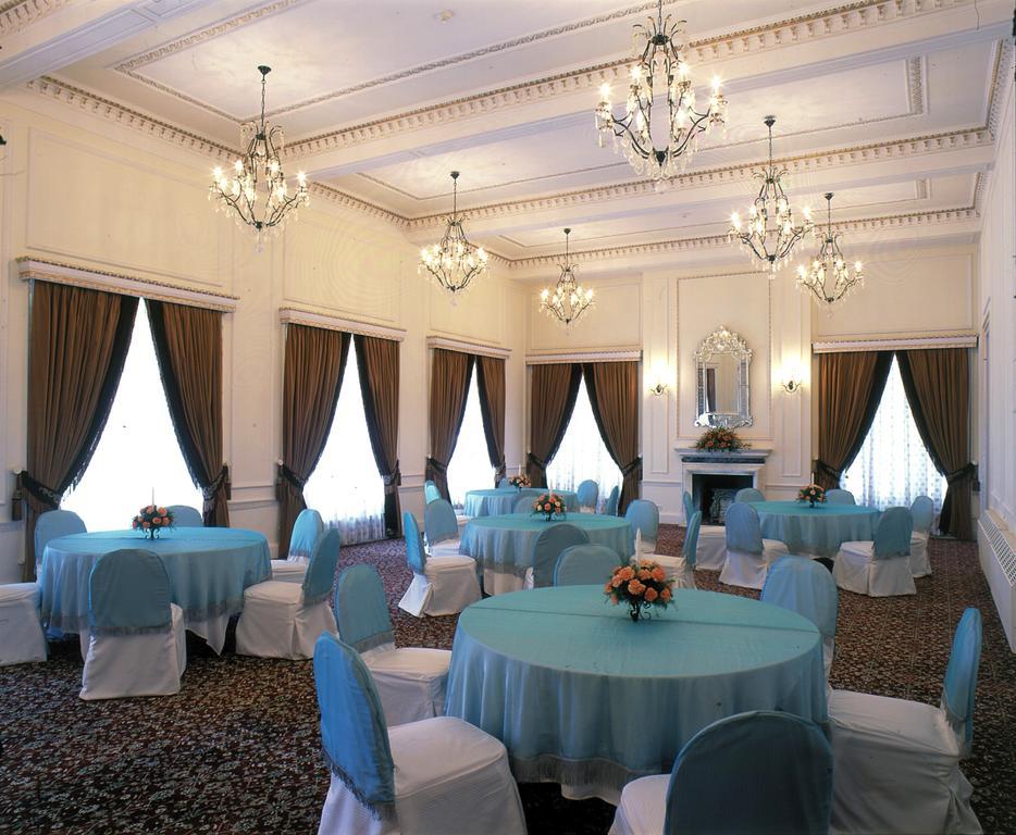The Lalit Grand Palace Srinagar Ngoại thất bức ảnh